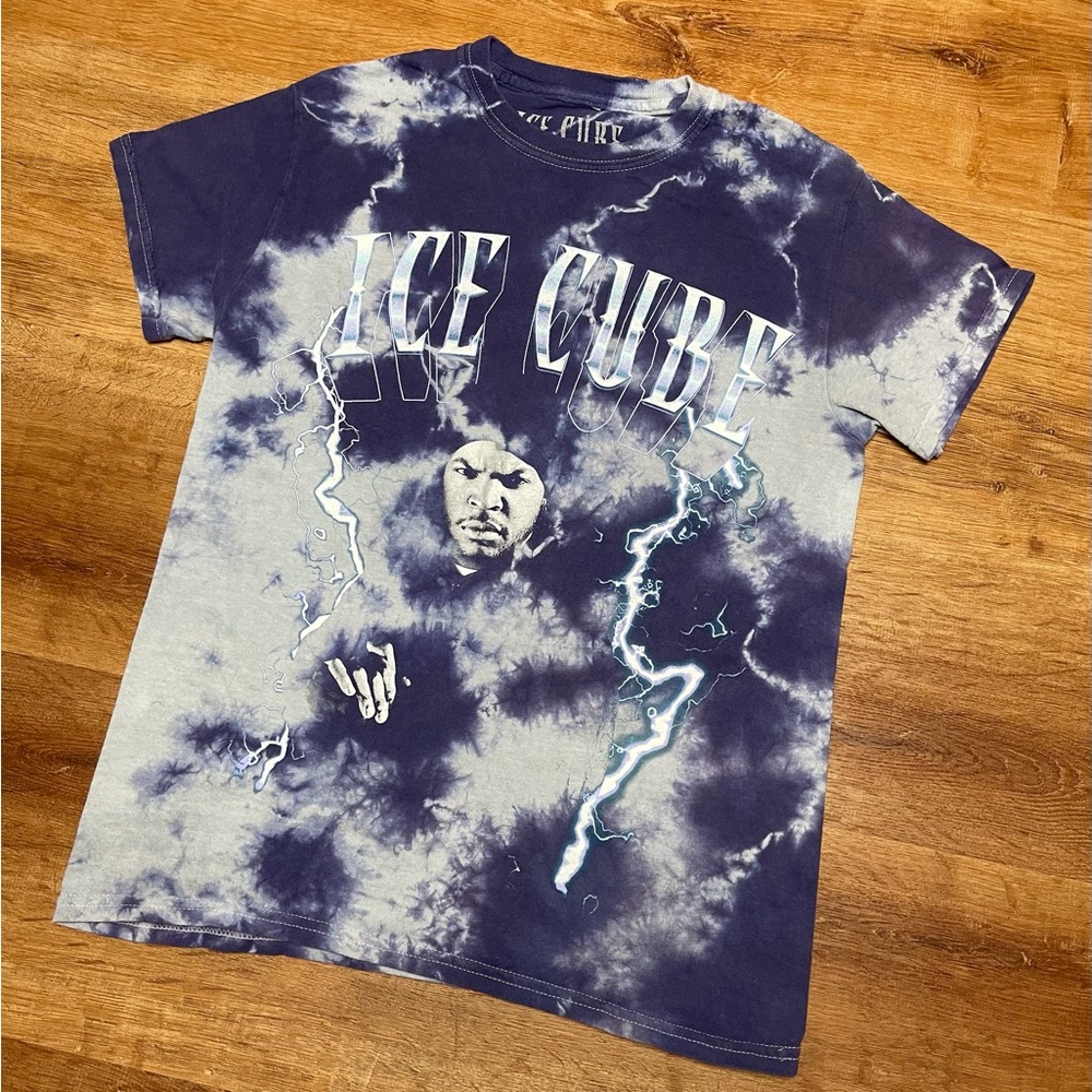 Rap tee